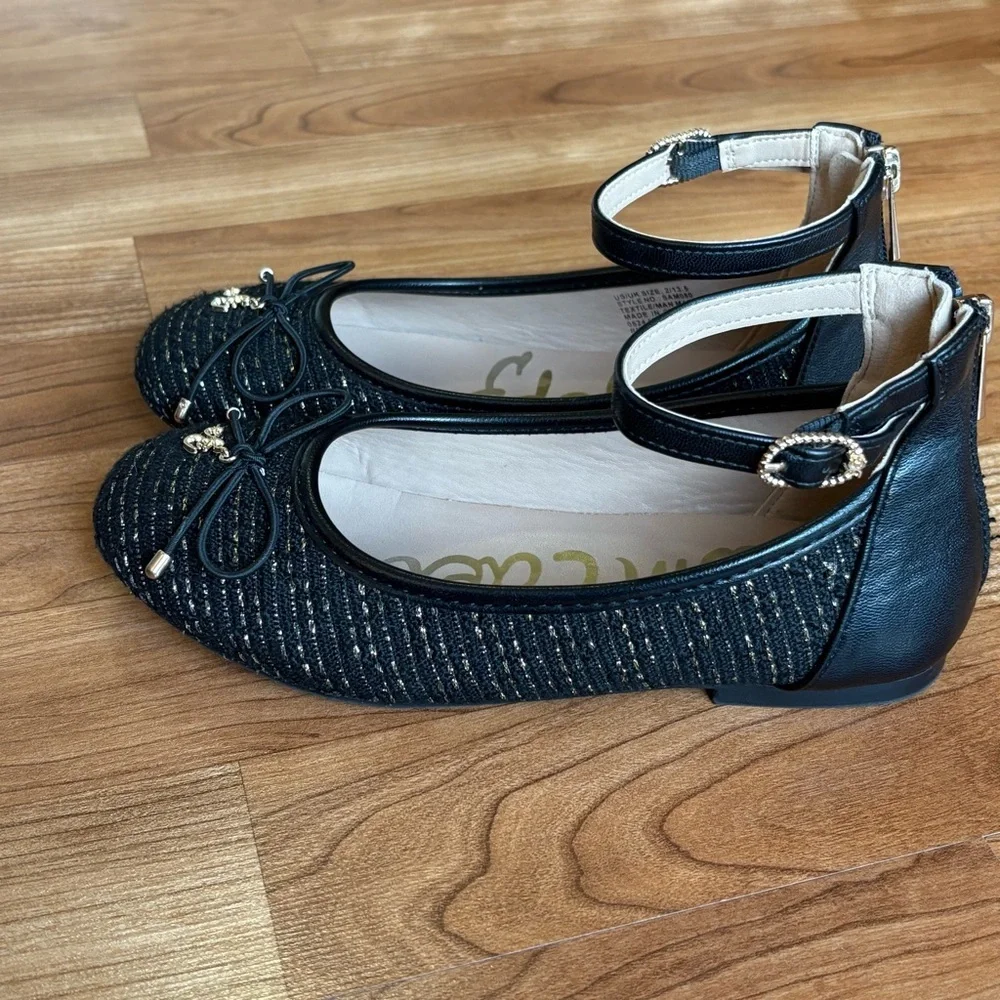 Sam Edelman Black and Gold Ankle Strap Flats Girls size 2